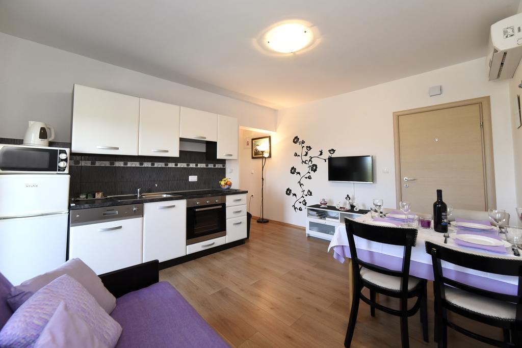 Apartments Rudy Jadranovo Exterior foto